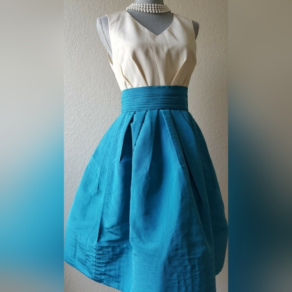 *$4,800 OSCAR DE LA RENTA GORGEOUS SILK IVORY TEAL BLUE RUNWAY DRESS GOWN US S - Picture 6 of 10